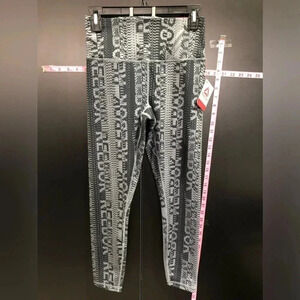 Reebok High Rise 7/8 Athletic Leggings,moisture mgmt, hidden back media pocket